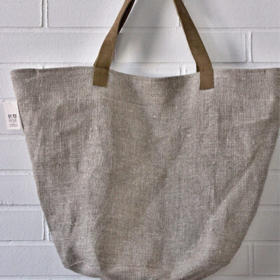 natural linen bags, linen bags, luxury linen bags, handmade linen bags, spa linen bags, linen spa bags, linen beach bags, eco-friendly linen bags, premium linen bags, spa Accessory, beach accessory, durable linen bags, versatile linen bags, elegant linen bags, linen tote, linen shoulder bags, linen bags with leather straps, sustainable linen bags, linen gym bags, eco-conscious fashion, fashionable linen bags,